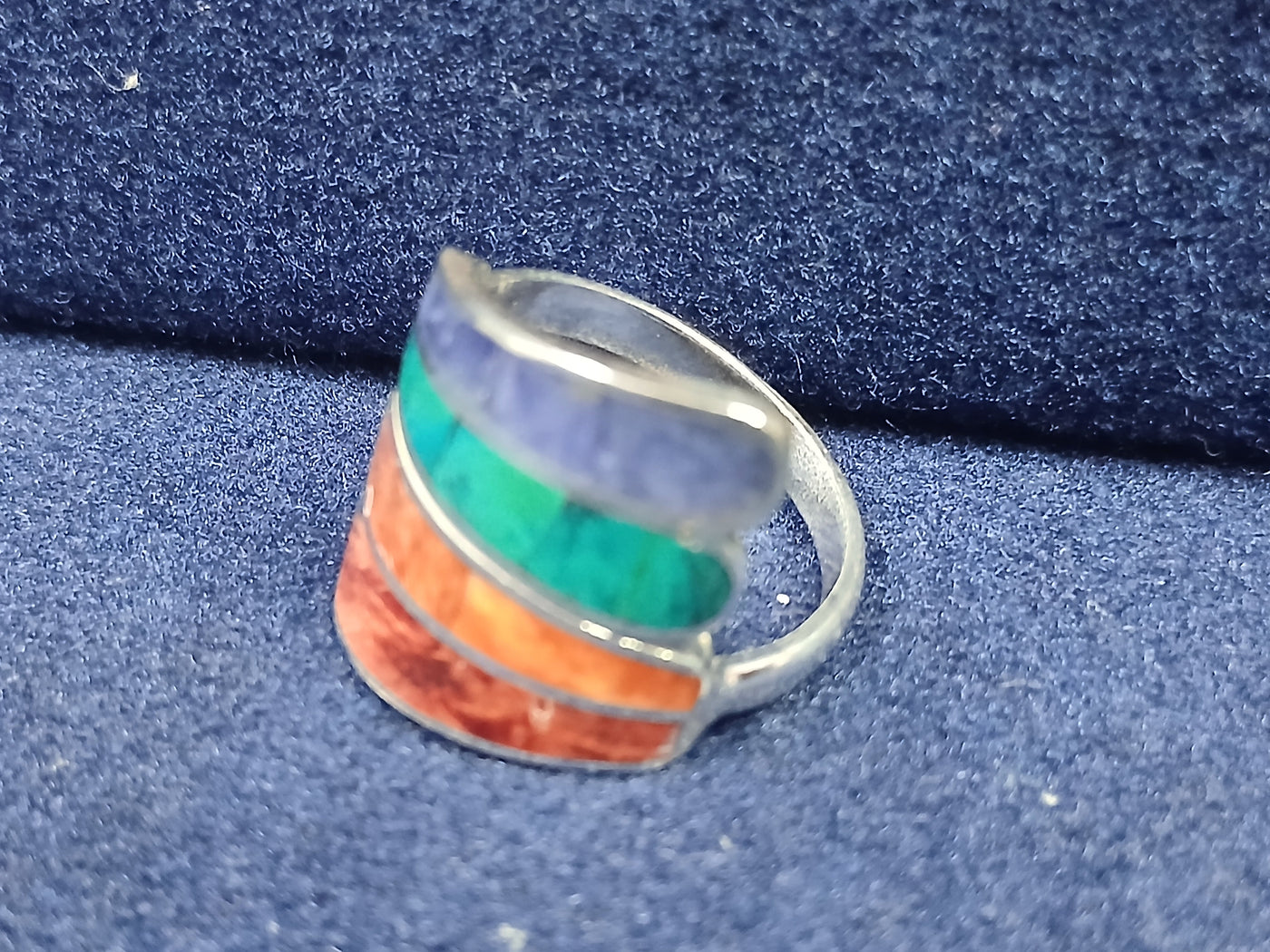 Geometric Mosaic Ring