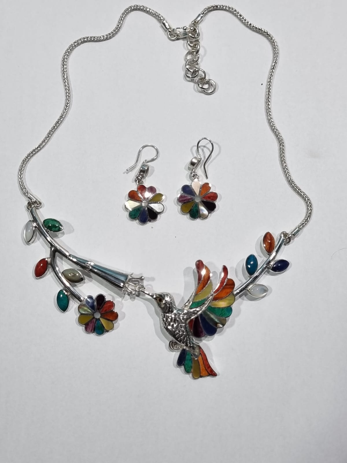 Multicolor Floral Necklace Set