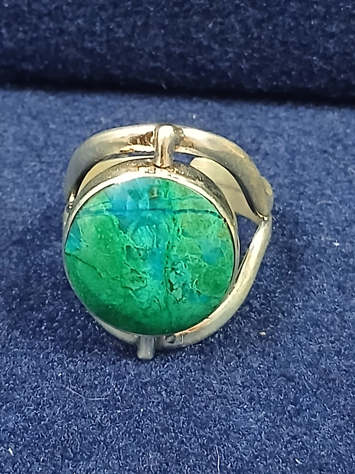 Green Cabochon Silver Ring